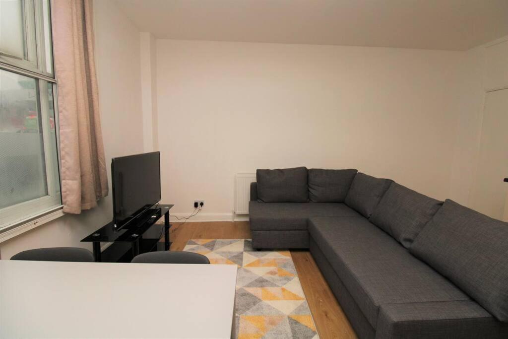 Ideal 2 Bed Flat Close To City Apartment London Exterior photo
